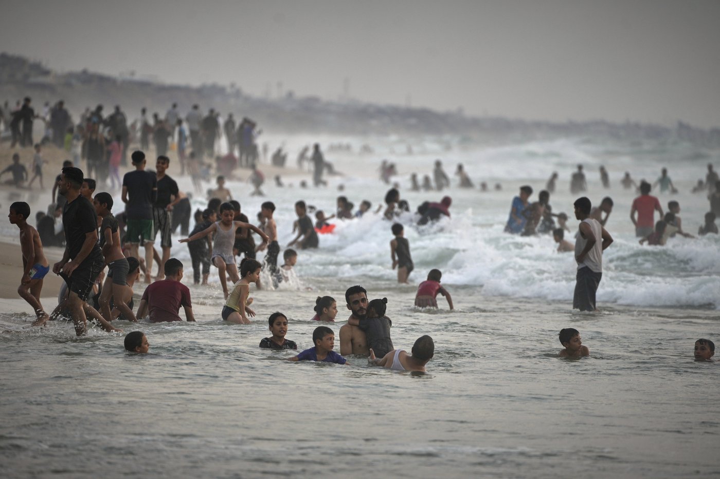 Israeli strikes and gunfire kill 33 as Gaza City becomes focus of famine and a military offensive | iNFOnews.ca Israeli strikes and gunfire kill 33 as Gaza City becomes focus of famine and a military offensive | iNFOnews.ca