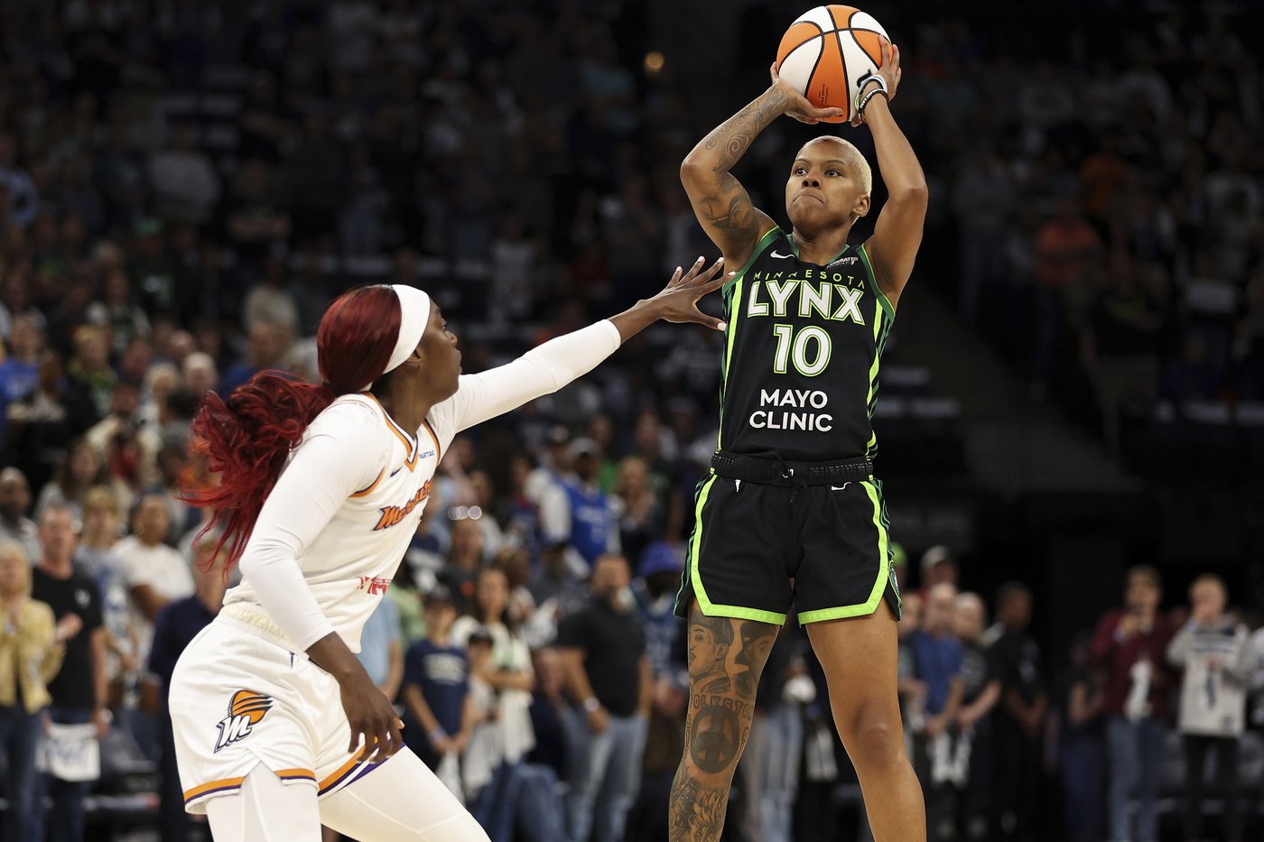Napheesa Collier scores 38 as Lynx fend off Mercury 102-95 in playoff opener | iNFOnews.ca