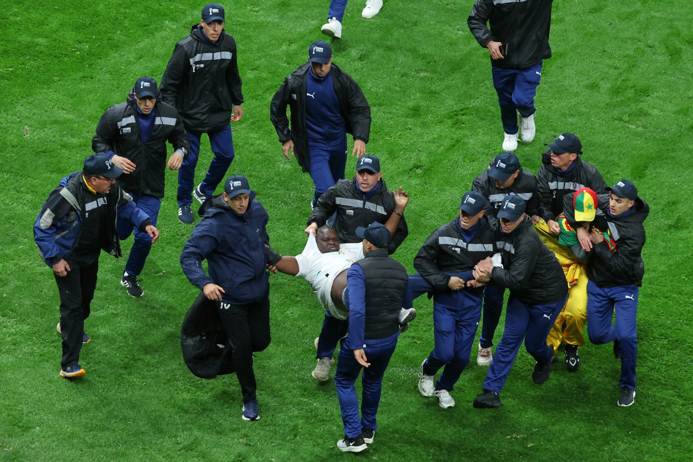 Moroccan court sentences 19 soccer fans to prison over hooliganism at chaotic Africa Cup final | iNFOnews.ca