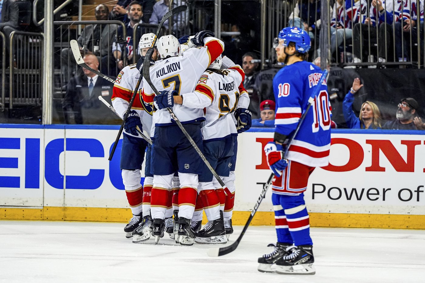 New York Rangers carry championship aspirations into second year under Peter Laviolette | iNFOnews.ca New York Rangers carry championship aspirations into second year under Peter Laviolette | iNFOnews.ca