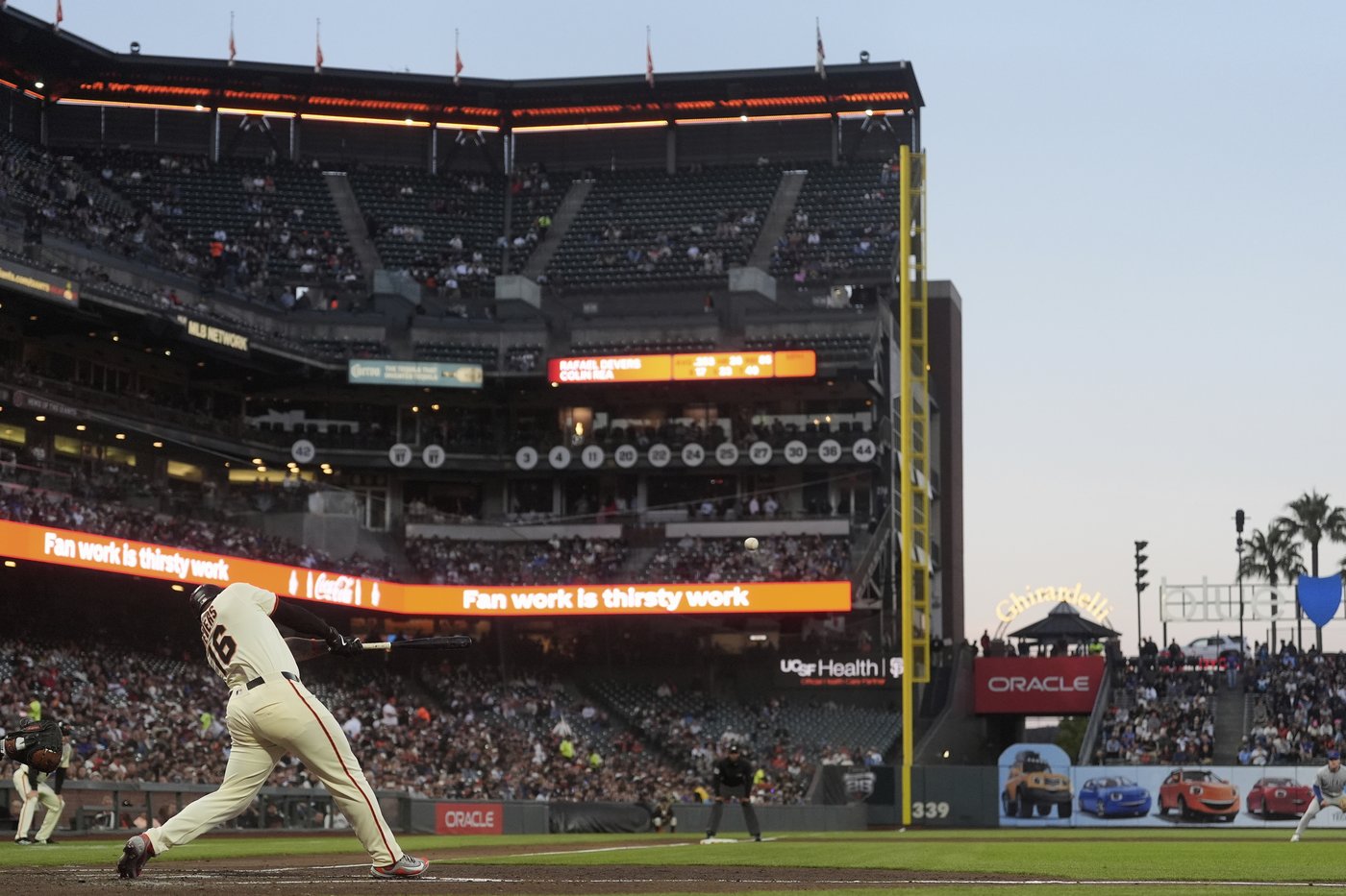 Rafael Devers hits two of San Francisco's four home runs, Giants power past Cubs 12-3 | iNFOnews.ca