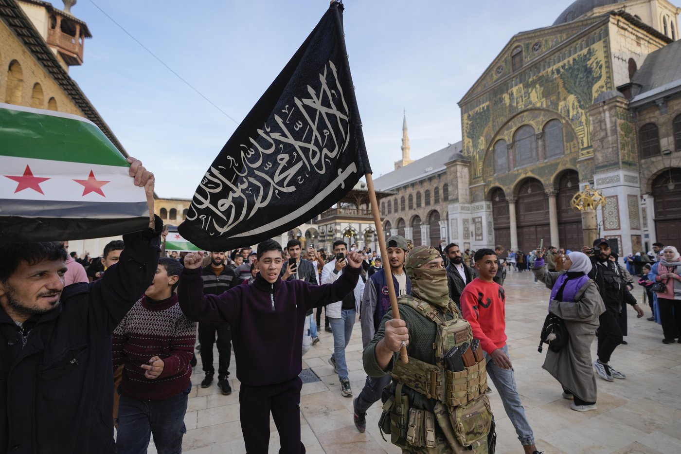 One week into a new Syria, rebels aim for normalcy and Syrians vow not to be silent again | iNFOnews.ca