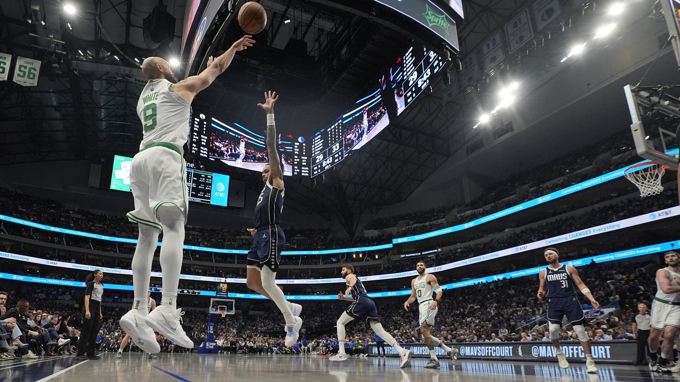 Celtics defeat Mavericks 122-107 in NBA Finals rematch, Tatum scores 24 | iNFOnews.ca