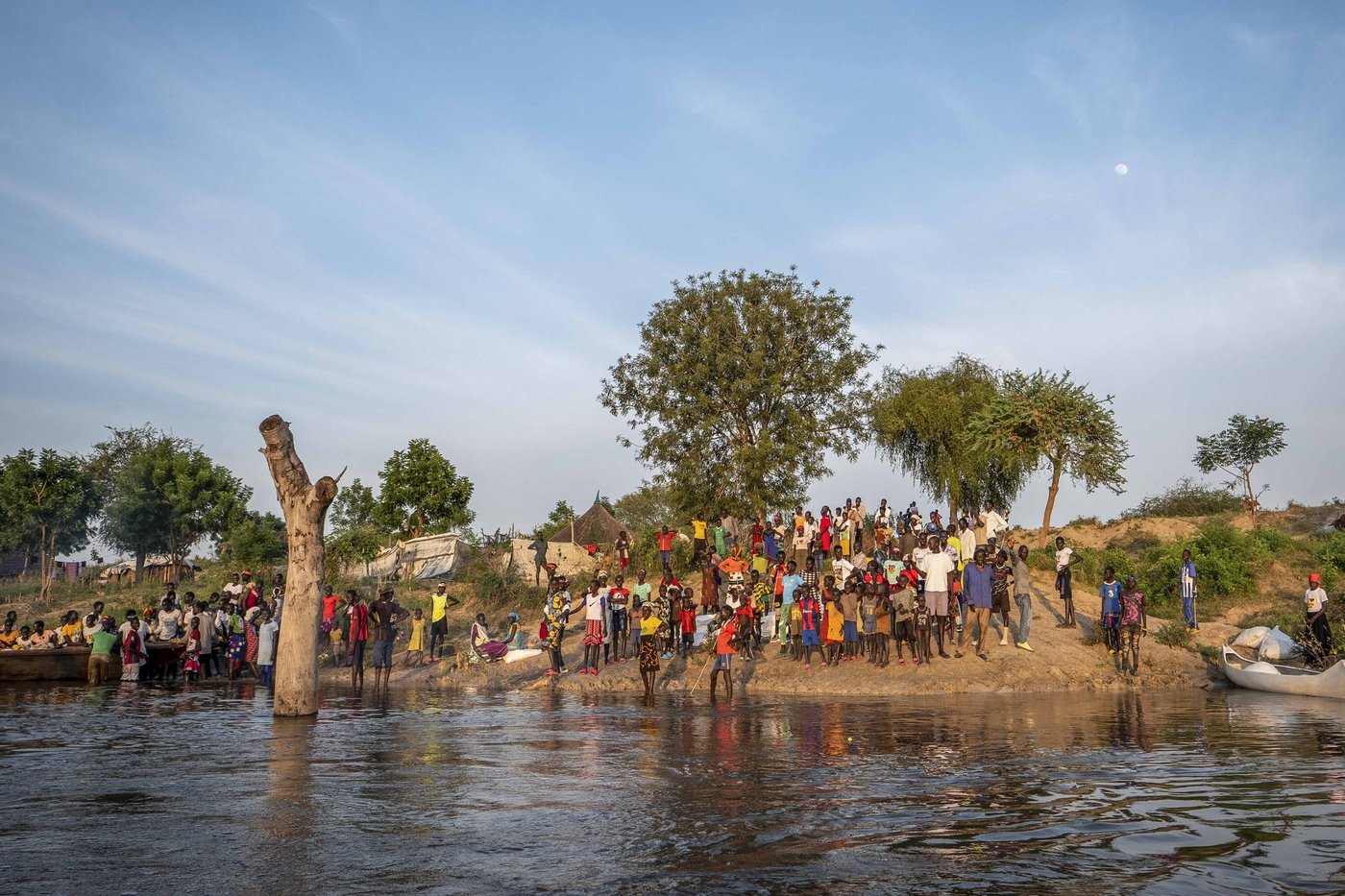 As flooding becomes a yearly disaster in South Sudan, thousands survive on the edge of a canal | iNFOnews.ca