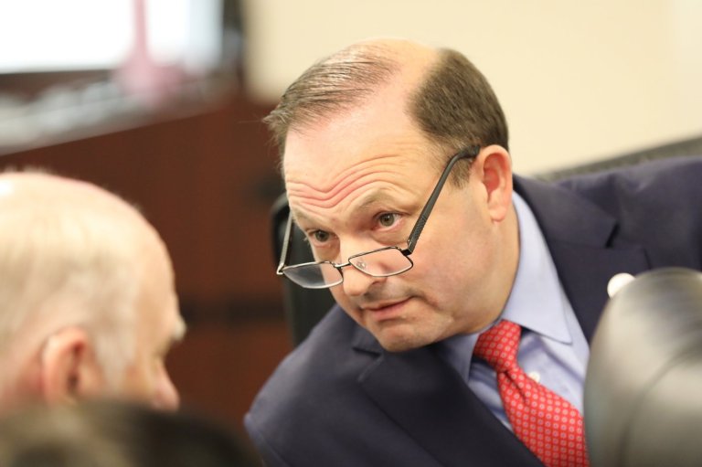 South Carolina probe into fake IDs leads to ICE detention of 48 immigrants; 6 other people indicted | iNFOnews.ca
