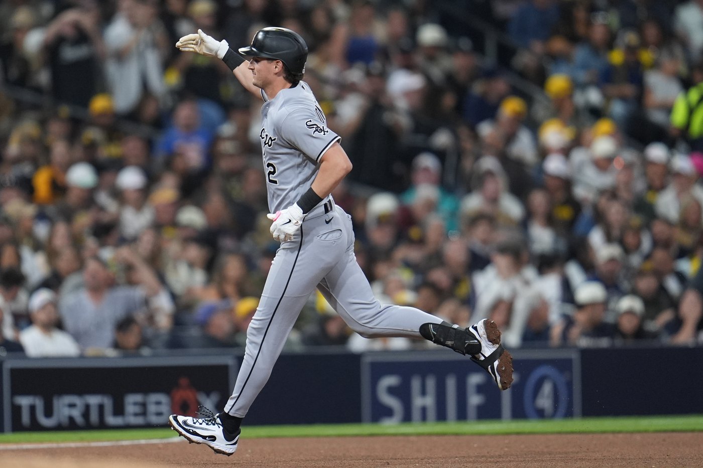 Murakami hits majors-leading 13th homer, White Sox beat Padres 8-2 for 4th straight win | iNFOnews.ca Murakami hits majors-leading 13th homer, White Sox beat Padres 8-2 for 4th straight win | iNFOnews.ca