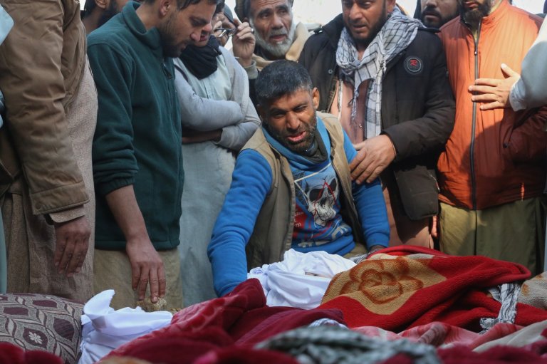 Heavy rain in Afghanistan collapses a house, killing a mother and her 6 children | iNFOnews.ca