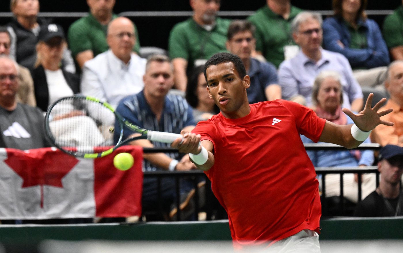 Canada's Auger-Aliassime ousted by Khachanov again, this time at China Open | iNFOnews.ca Canada's Auger-Aliassime ousted by Khachanov again, this time at China Open | iNFOnews.ca