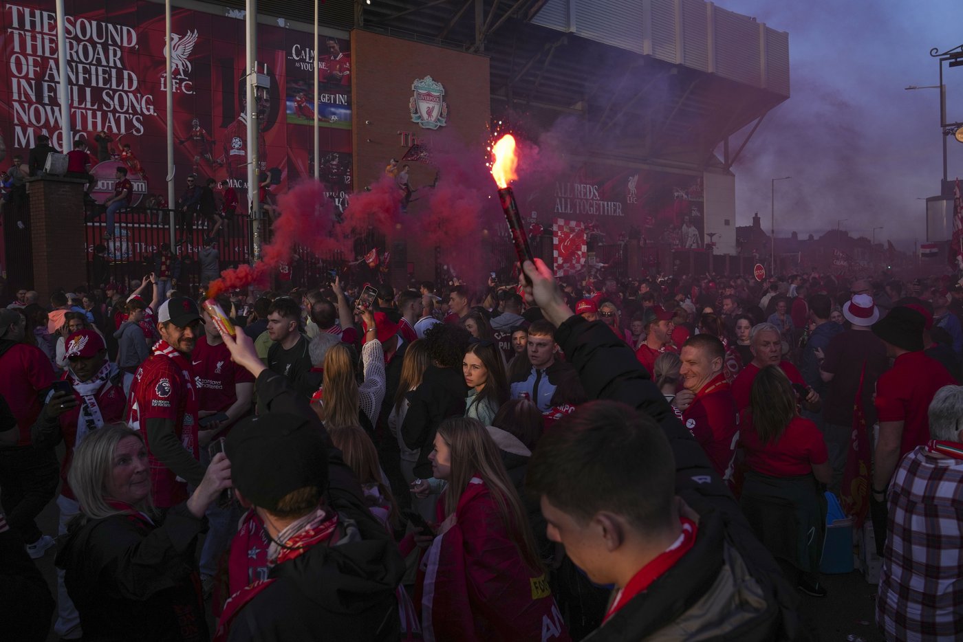 PHOTO COLLECTION: Liverpool Clinch Premier League Title | iNFOnews.ca