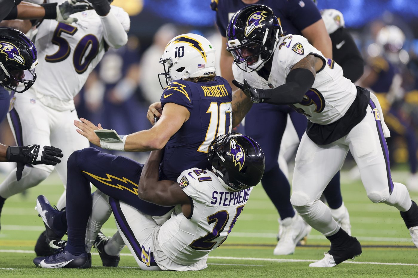 J.K. Dobbins' knee injury could be tough news for the Chargers offense | iNFOnews.ca J.K. Dobbins' knee injury could be tough news for the Chargers offense | iNFOnews.ca