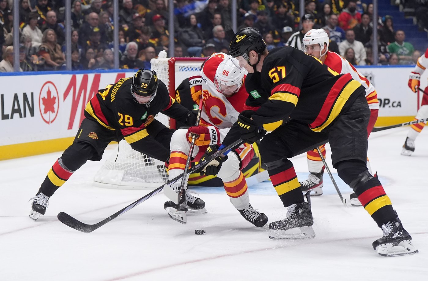NHL fines Canucks' Myers for slashing Oilers' McDavid | iNFOnews.ca