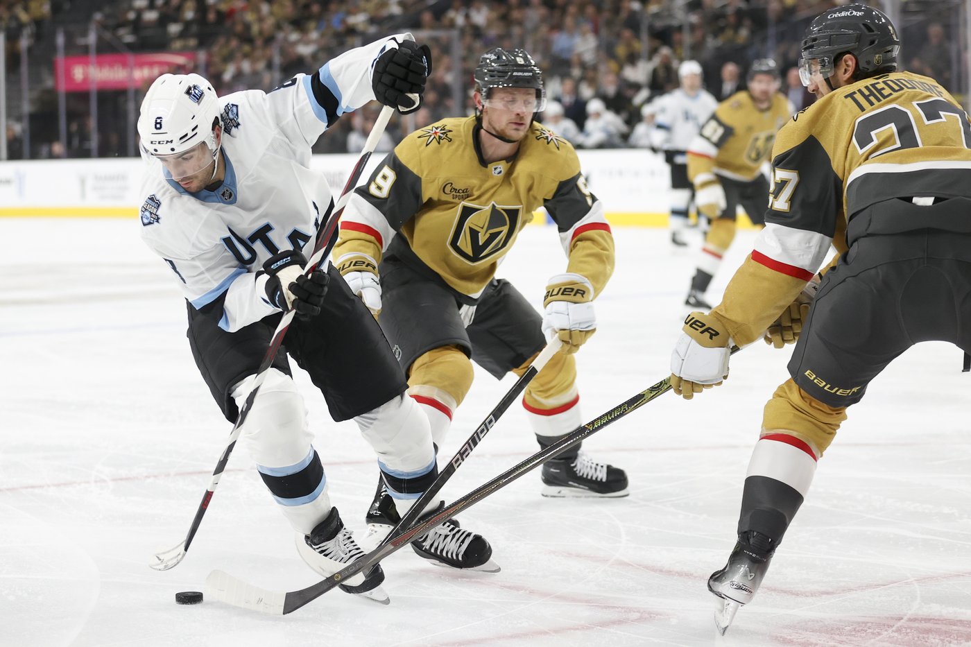 Howden's OT goal beats Utah 4-3 and keep Golden Knights perfect at home | iNFOnews.ca Howden's OT goal beats Utah 4-3 and keep Golden Knights perfect at home | iNFOnews.ca
