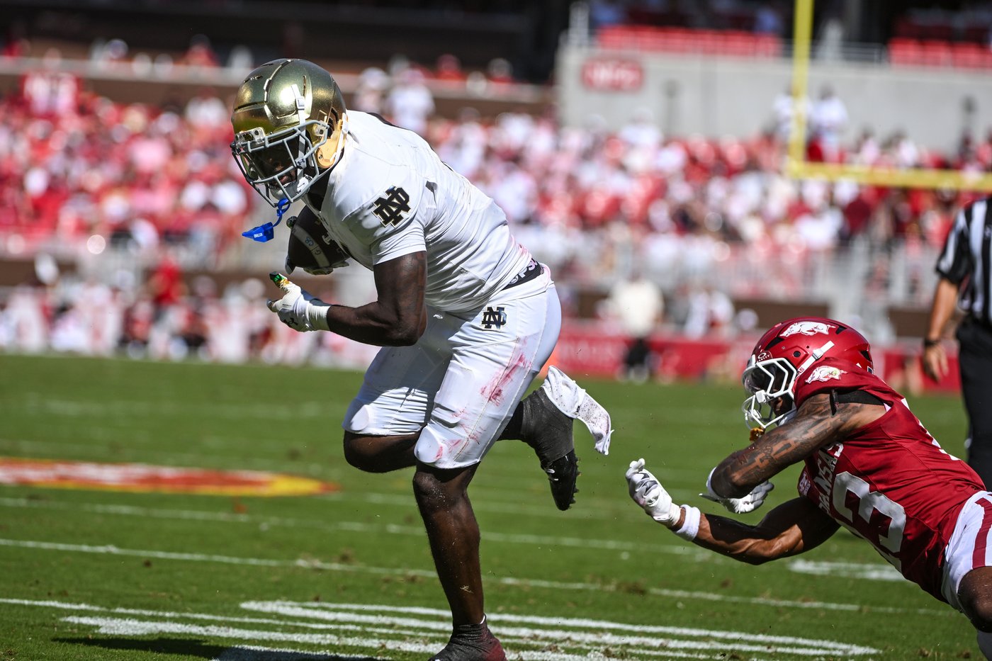 No. 21 Notre Dame is relying on a high-scoring offense to get back into the playoff picture | iNFOnews.ca