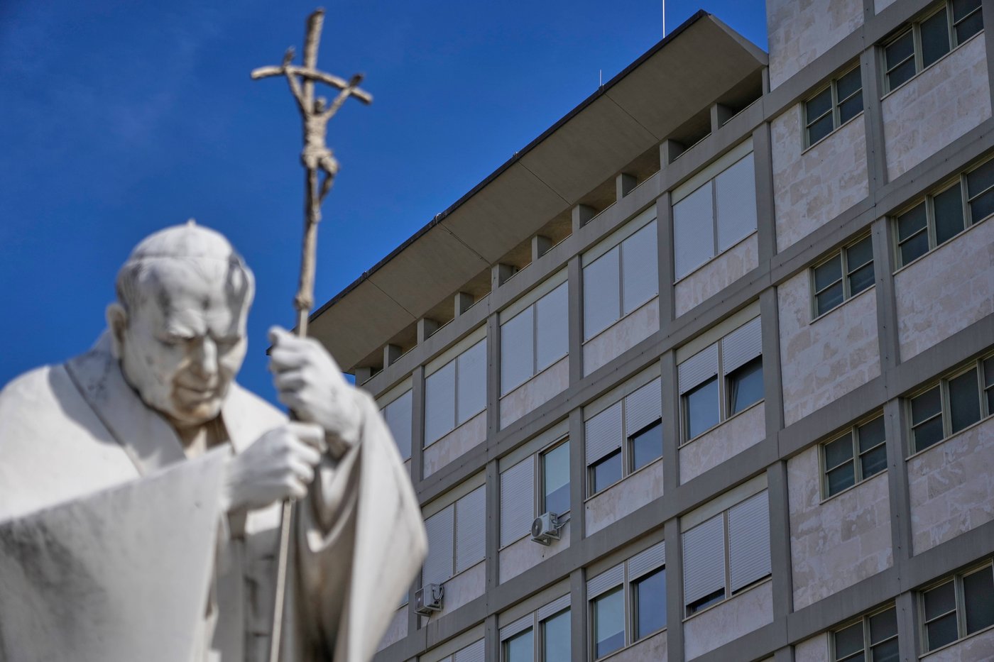 Business as usual at the Vatican as Pope Leo prepares to have surgery to remove a lung nodule | iNFOnews.ca Business as usual at the Vatican as Pope Leo prepares to have surgery to remove a lung nodule | iNFOnews.ca