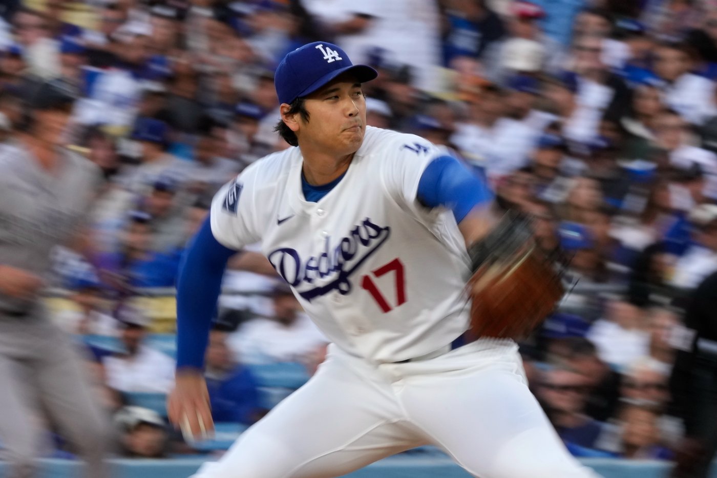Ohtani sparks Dodgers with a leadoff homer, leads 7 hitless innings in 4-1 win | iNFOnews.ca Ohtani sparks Dodgers with a leadoff homer, leads 7 hitless innings in 4-1 win | iNFOnews.ca