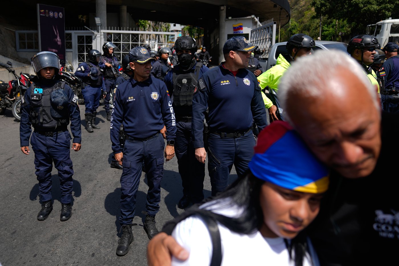 Families of Venezuelans detained for political activism demand their release outside infamous prison | iNFOnews.ca Families of Venezuelans detained for political activism demand their release outside infamous prison | iNFOnews.ca