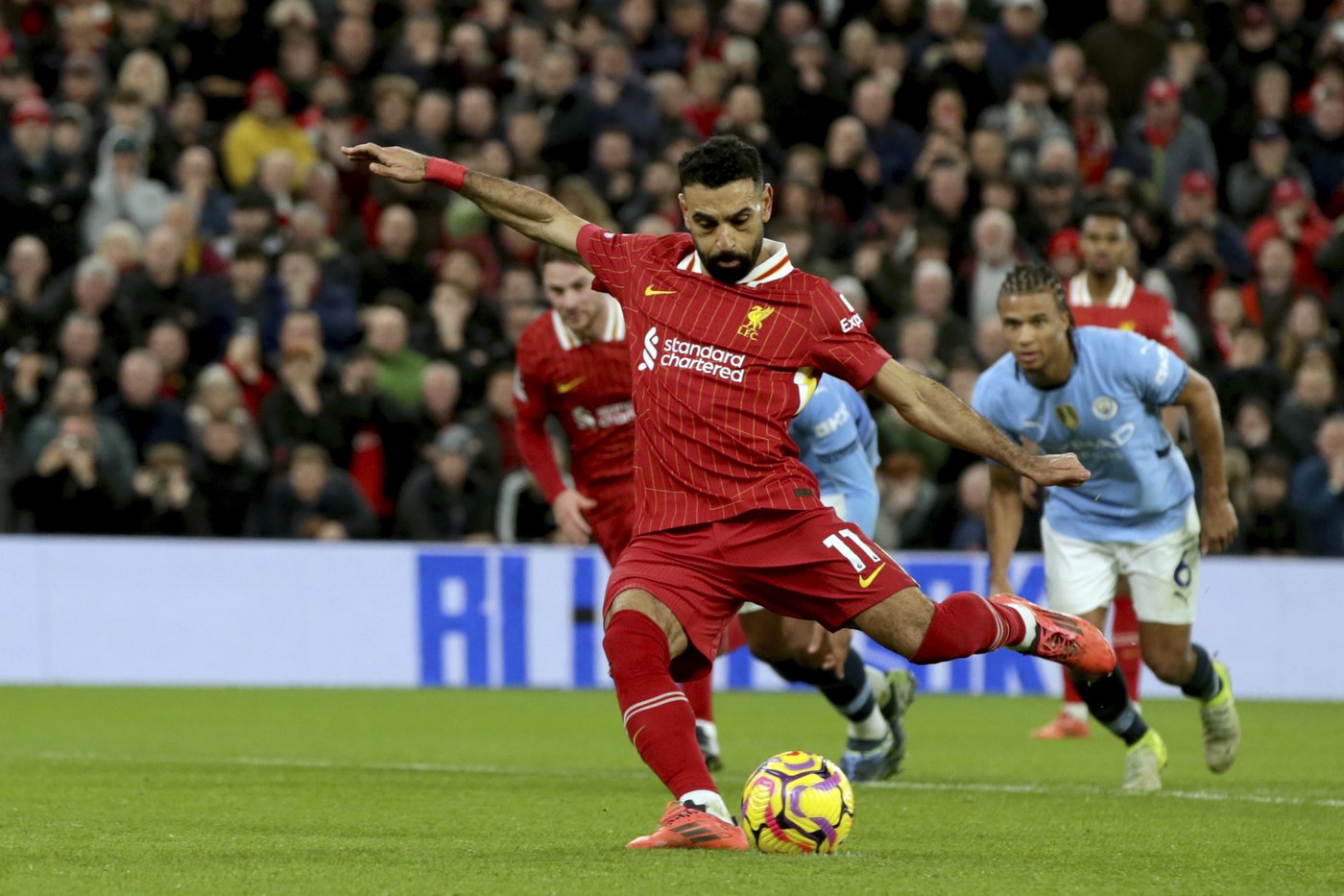 Liverpool beats Man City 2-0 to move nine points clear in the Premier League | iNFOnews.ca Liverpool beats Man City 2-0 to move nine points clear in the Premier League | iNFOnews.ca