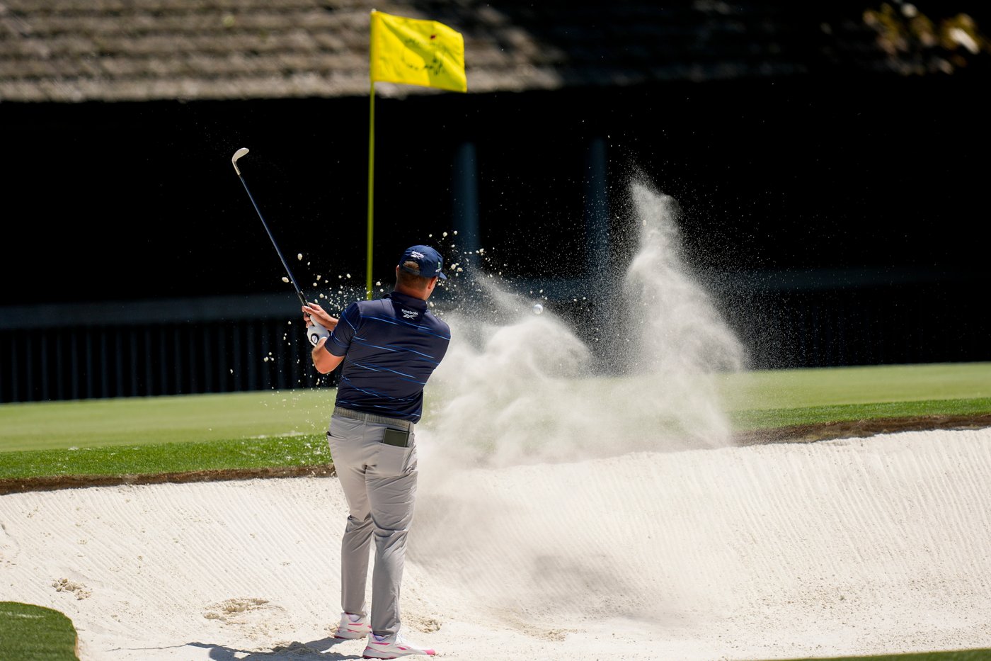 Bunker blowup at Amen Corner sends Bryson DeChambeau to a 76 on the 1st day of the Masters | iNFOnews.ca Bunker blowup at Amen Corner sends Bryson DeChambeau to a 76 on the 1st day of the Masters | iNFOnews.ca