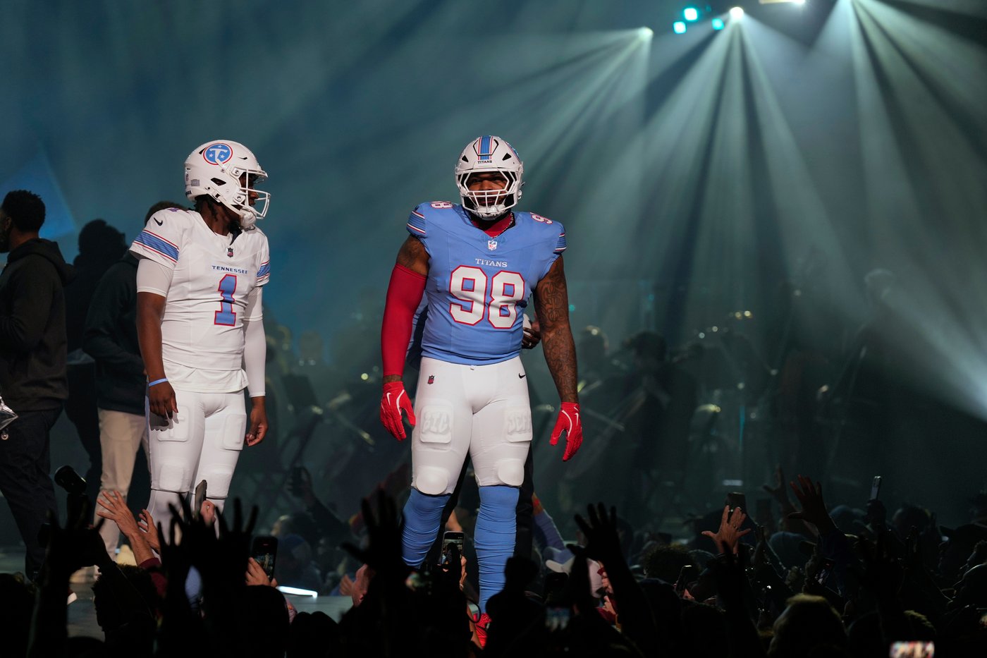 Titans unveil new uniforms and logos to go with new coach and new stadium opening in 2027 | iNFOnews.ca