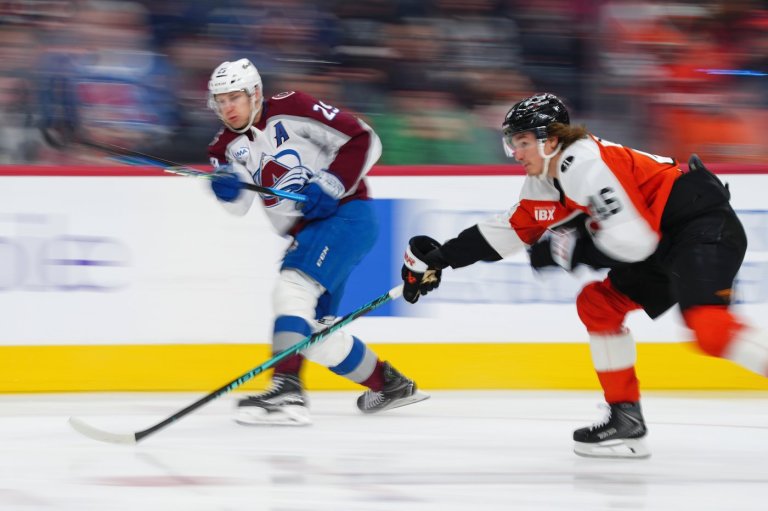 Nichushkin, MacKinnon help Avalanche increase NHL-best record in 3-2 win over Philadelphia Flyers | iNFOnews.ca