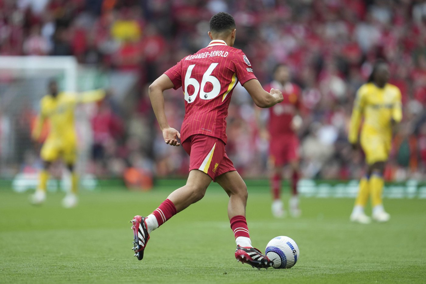 Real Madrid pays fee to get Alexander-Arnold from Liverpool in time for Club World Cup | iNFOnews.ca Real Madrid pays fee to get Alexander-Arnold from Liverpool in time for Club World Cup | iNFOnews.ca