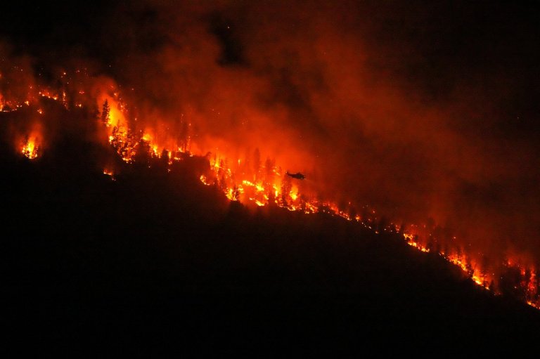 Public service cuts putting Canadians at risk from climate disasters: union | iNFOnews.ca