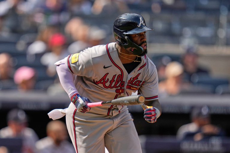 Michael Harris II hits tiebreaking single in 10th inning as Braves edge Yankees 2-1 | iNFOnews.ca