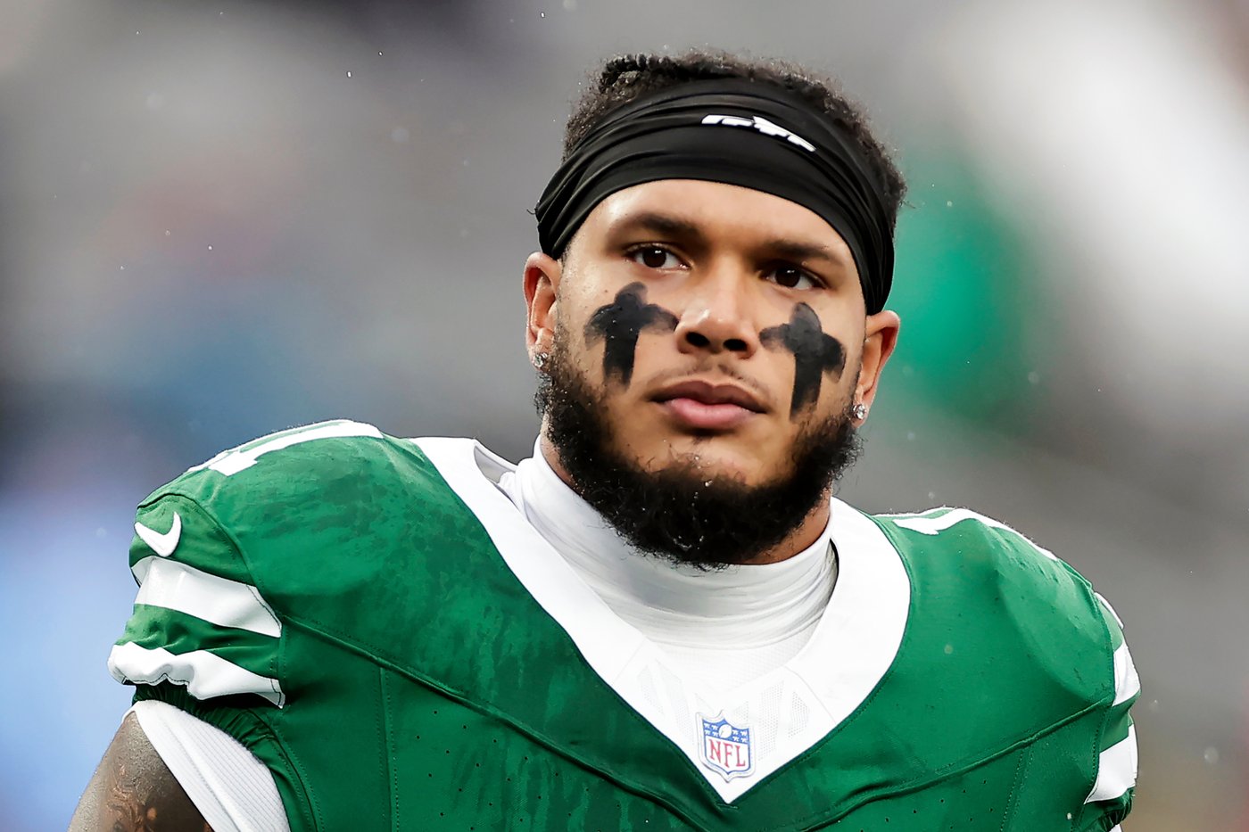 Jets agree to trade Jermaine Johnson to the Titans for T'Vondre Sweat, AP source says | iNFOnews.ca Jets agree to trade Jermaine Johnson to the Titans for T'Vondre Sweat, AP source says | iNFOnews.ca