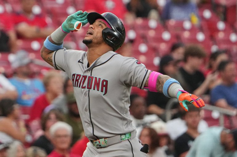 Groover, Marte hit back-to-back HRs to help Diamondbacks beat Cardinals 9-4 | iNFOnews.ca