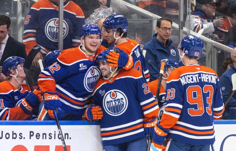 Savoie, McDavid lead playoff-bound Oilers to clutch 6-1 win over Canucks | iNFOnews.ca