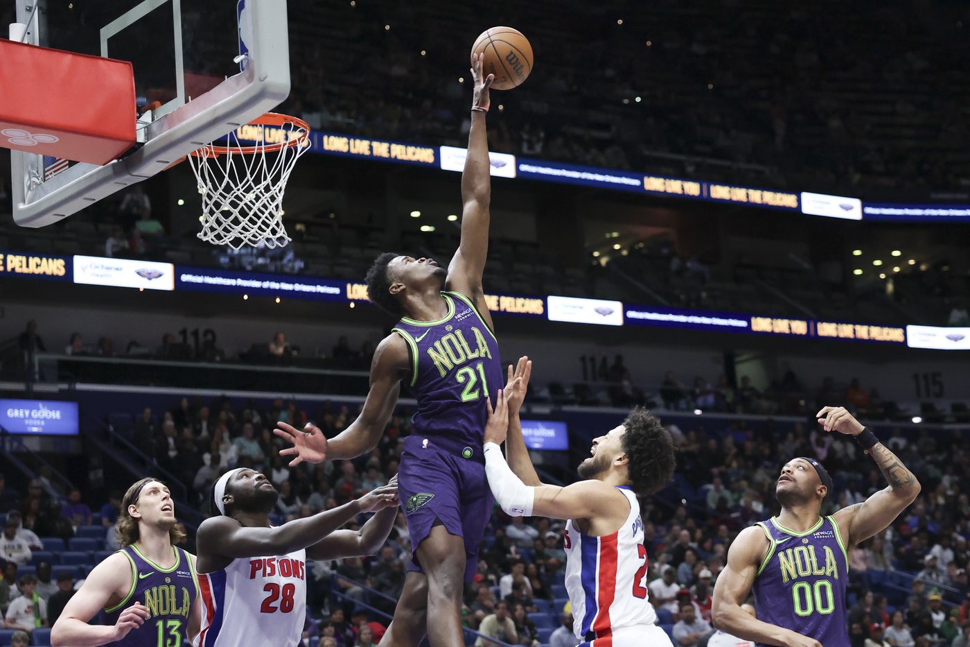 Cunningham, Pistons top New Orleans 127-81; Pelicans' Murphy out for season with shoulder injury | iNFOnews.ca