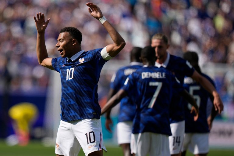 France striker Kylian Mbappé scores his 13th World Cup goal, breaking a tie with Pelé | iNFOnews.ca