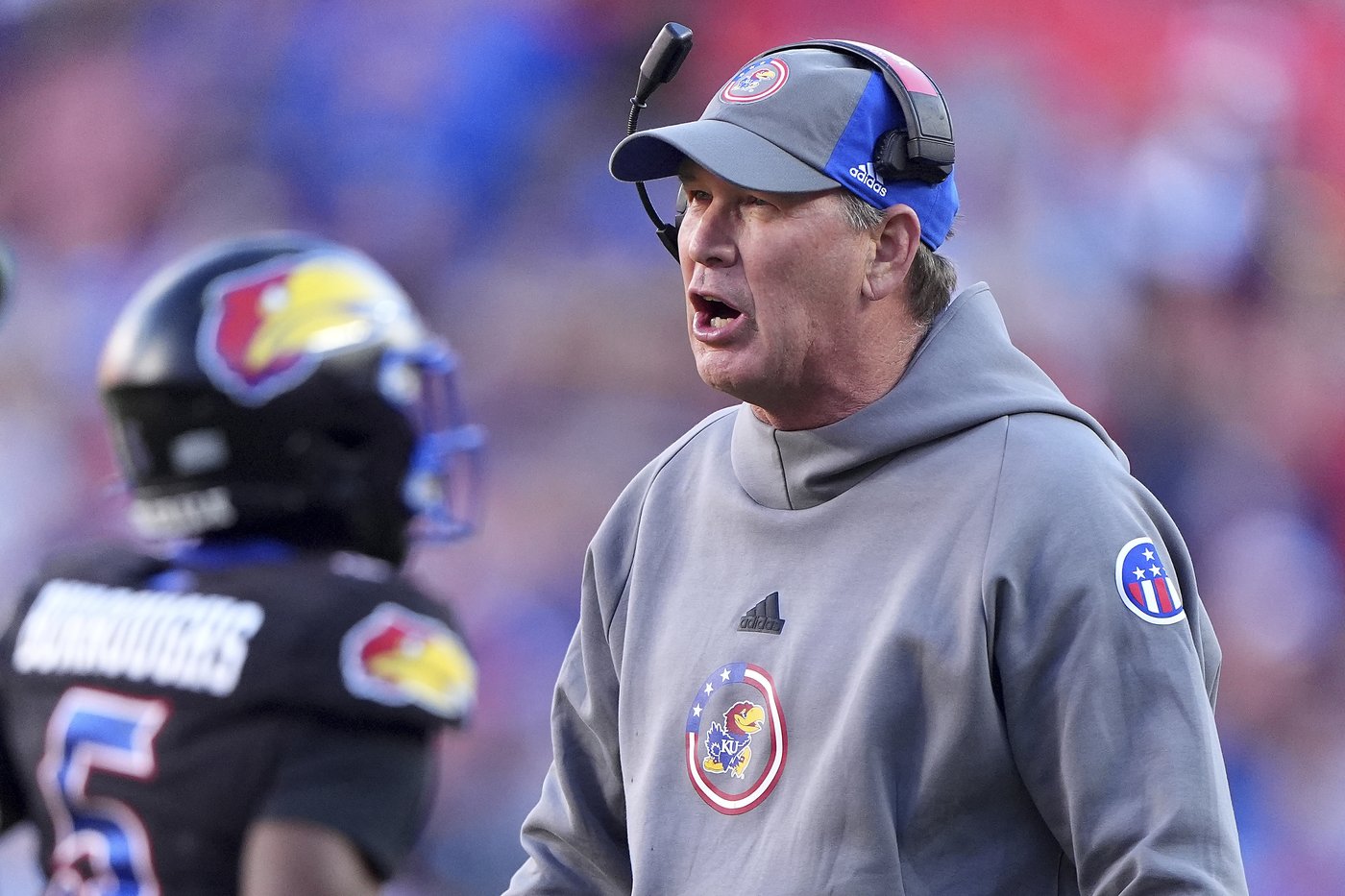 Devin Neal sets Kansas career rushing records in 45-36 victory over No. 17 Cyclones | iNFOnews.ca Devin Neal sets Kansas career rushing records in 45-36 victory over No. 17 Cyclones | iNFOnews.ca