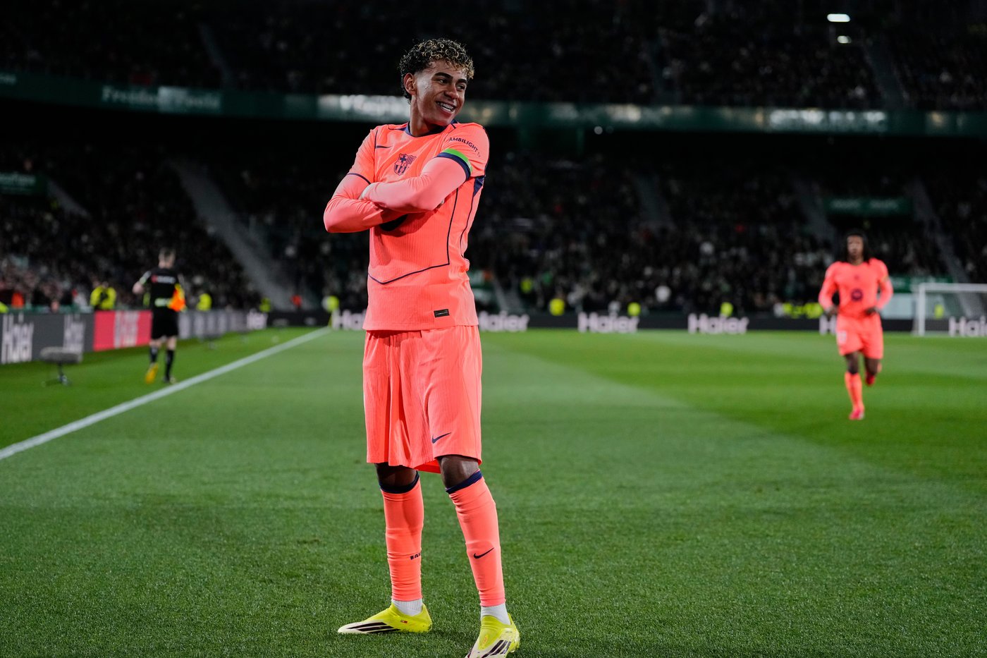 Another Yamal show for Barcelona in win at Elche in La Liga | iNFOnews.ca