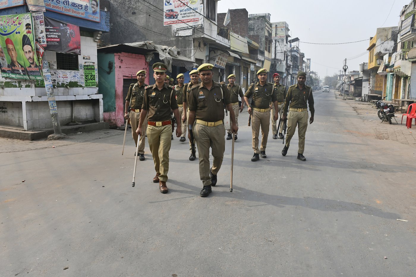 4 killed after a survey of a mosque sparks clashes in a northern Indian city | iNFOnews.ca 4 killed after a survey of a mosque sparks clashes in a northern Indian city | iNFOnews.ca