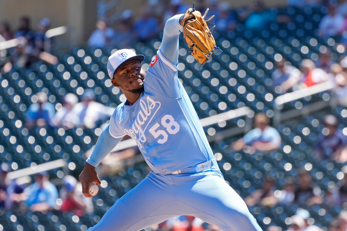 Witt's RBI single caps ninth-inning comeback as Royals beat Twins 3-2 | iNFOnews.ca Witt's RBI single caps ninth-inning comeback as Royals beat Twins 3-2 | iNFOnews.ca