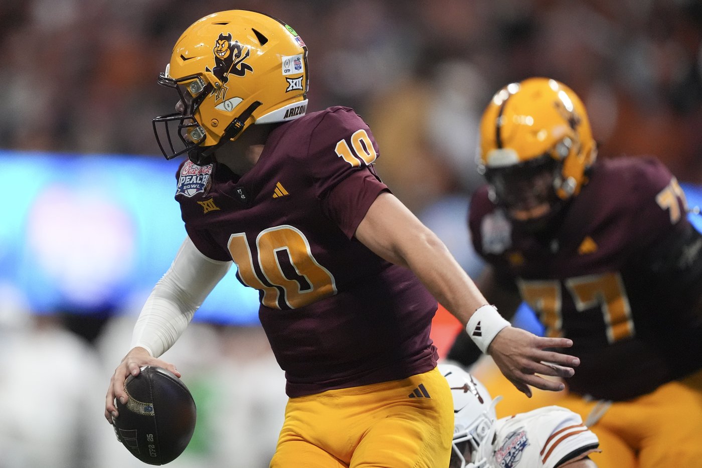 Skattebo's do-it-all show is not enough to overcome Arizona State's 4th-down woes against Texas | iNFOnews.ca