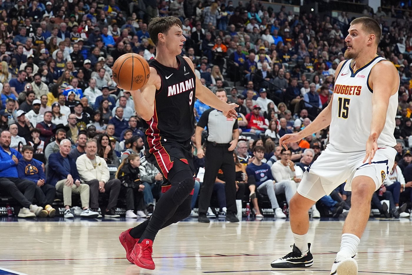 Nikola Jokic's triple-double leads Nuggets to 122-112 win over Heat | iNFOnews.ca Nikola Jokic's triple-double leads Nuggets to 122-112 win over Heat | iNFOnews.ca