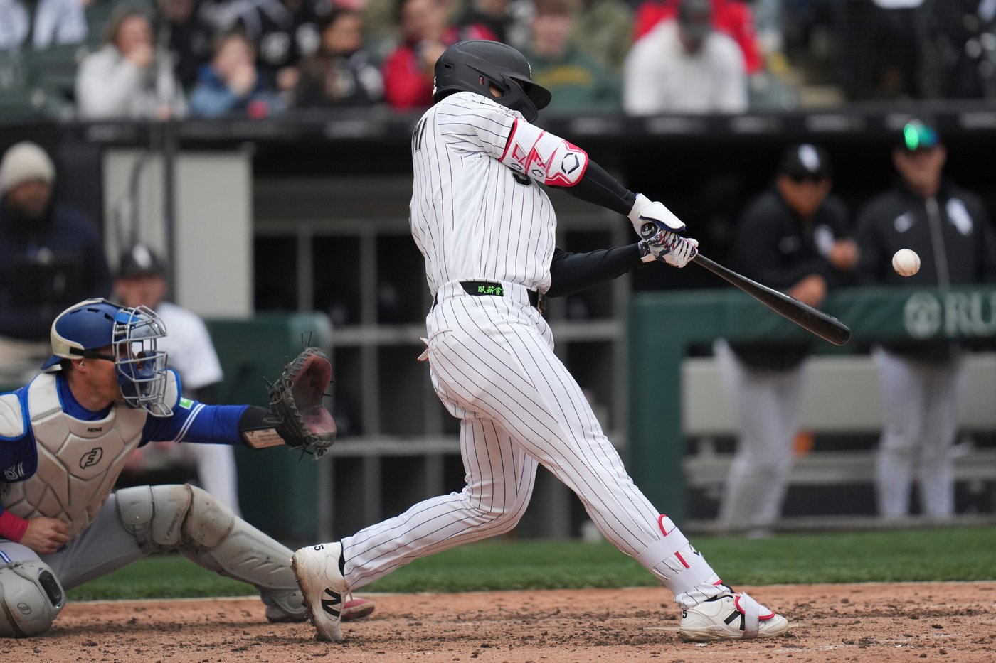 Murakami, Montgomery homers power White Sox to a 6-3 win over the Blue Jays | iNFOnews.ca