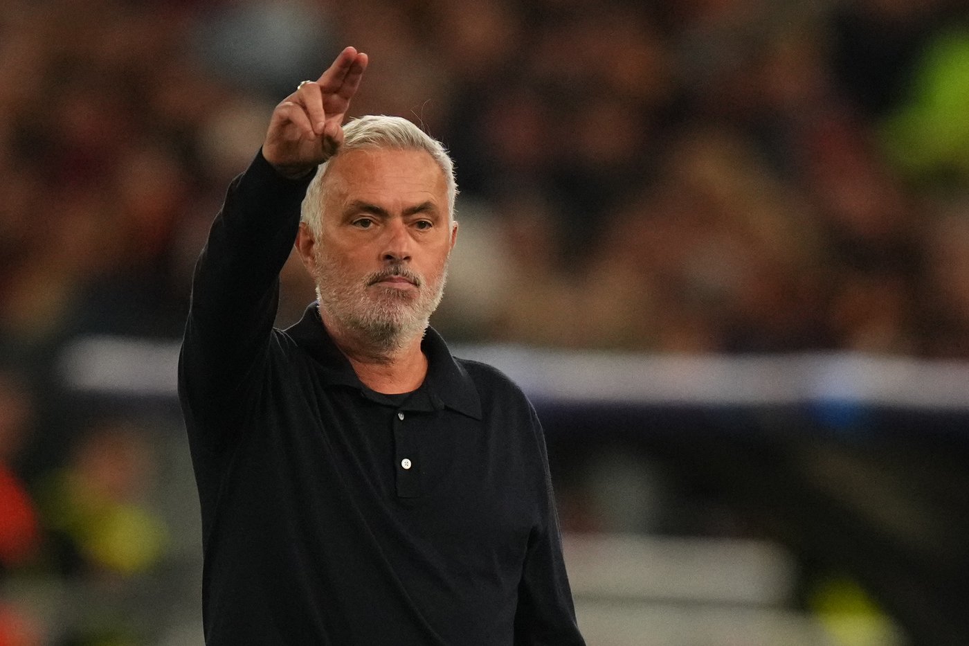 José Mourinho bestowed with 'eternal glory' by Roma fans in winning return as Real Madrid coach | iNFOnews.ca José Mourinho bestowed with 'eternal glory' by Roma fans in winning return as Real Madrid coach | iNFOnews.ca
