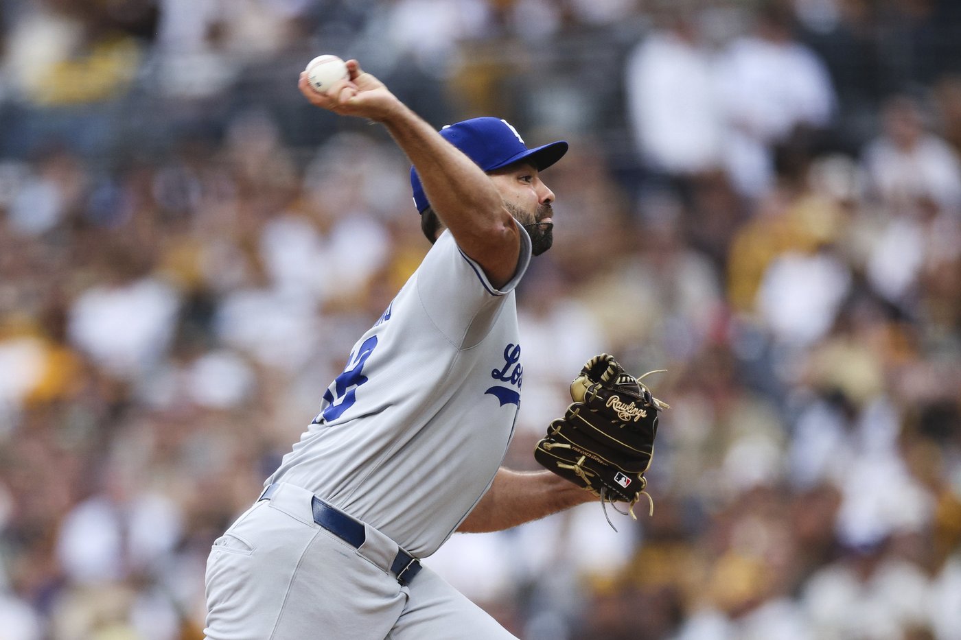 Dodgers' pitching injury woes culminate in a punt. Matt Sauer takes one for the team in 11-1 blowout | iNFOnews.ca Dodgers' pitching injury woes culminate in a punt. Matt Sauer takes one for the team in 11-1 blowout | iNFOnews.ca