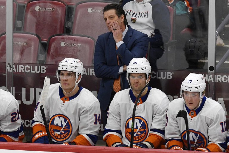 'It's just experiences': Kraken's Lambert learning from missteps in second NHL gig | iNFOnews.ca