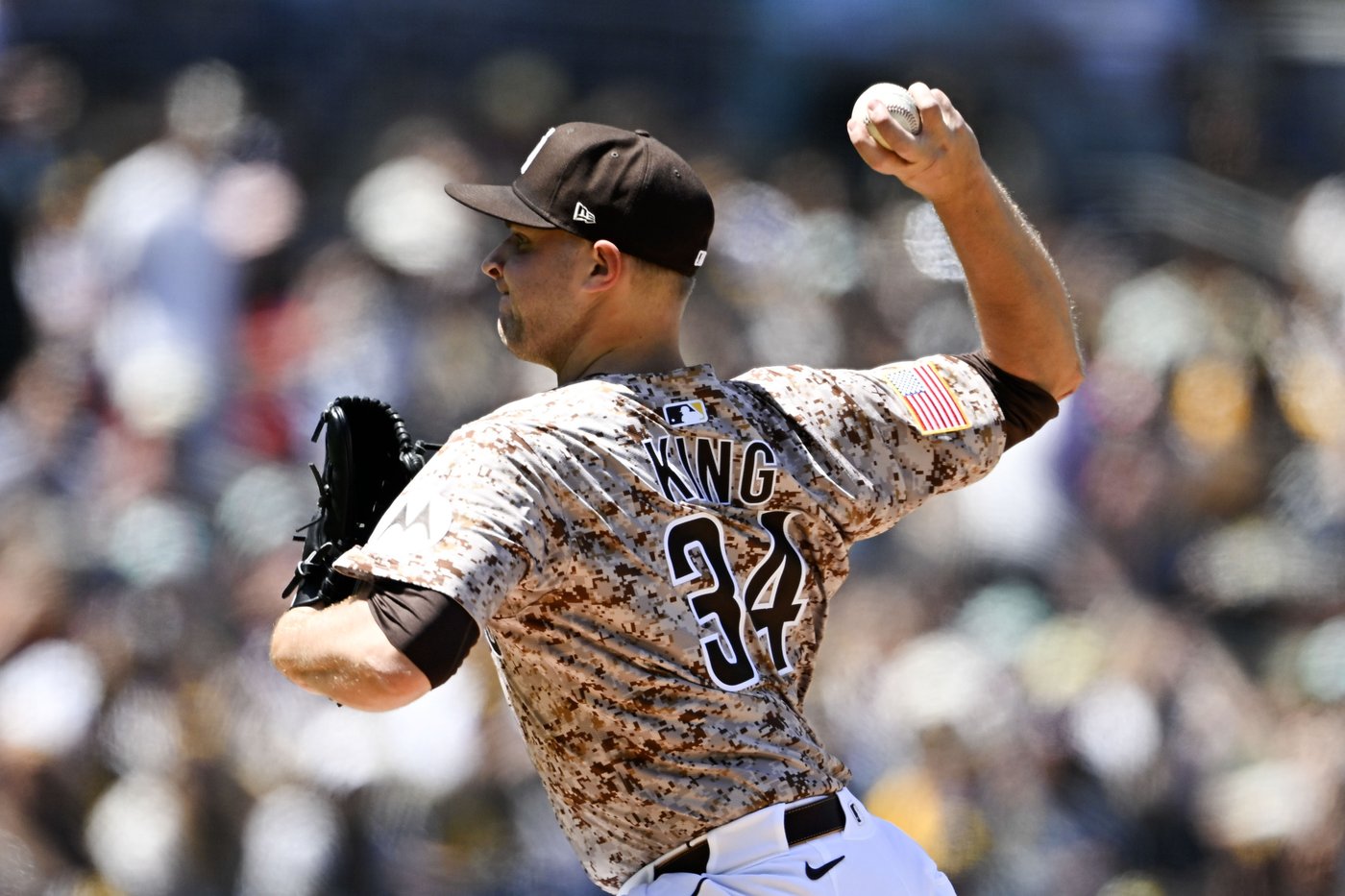 King throws 1st complete game as the Padres shut out the Rockies in 3rd straight game, 6-0 | iNFOnews.ca King throws 1st complete game as the Padres shut out the Rockies in 3rd straight game, 6-0 | iNFOnews.ca