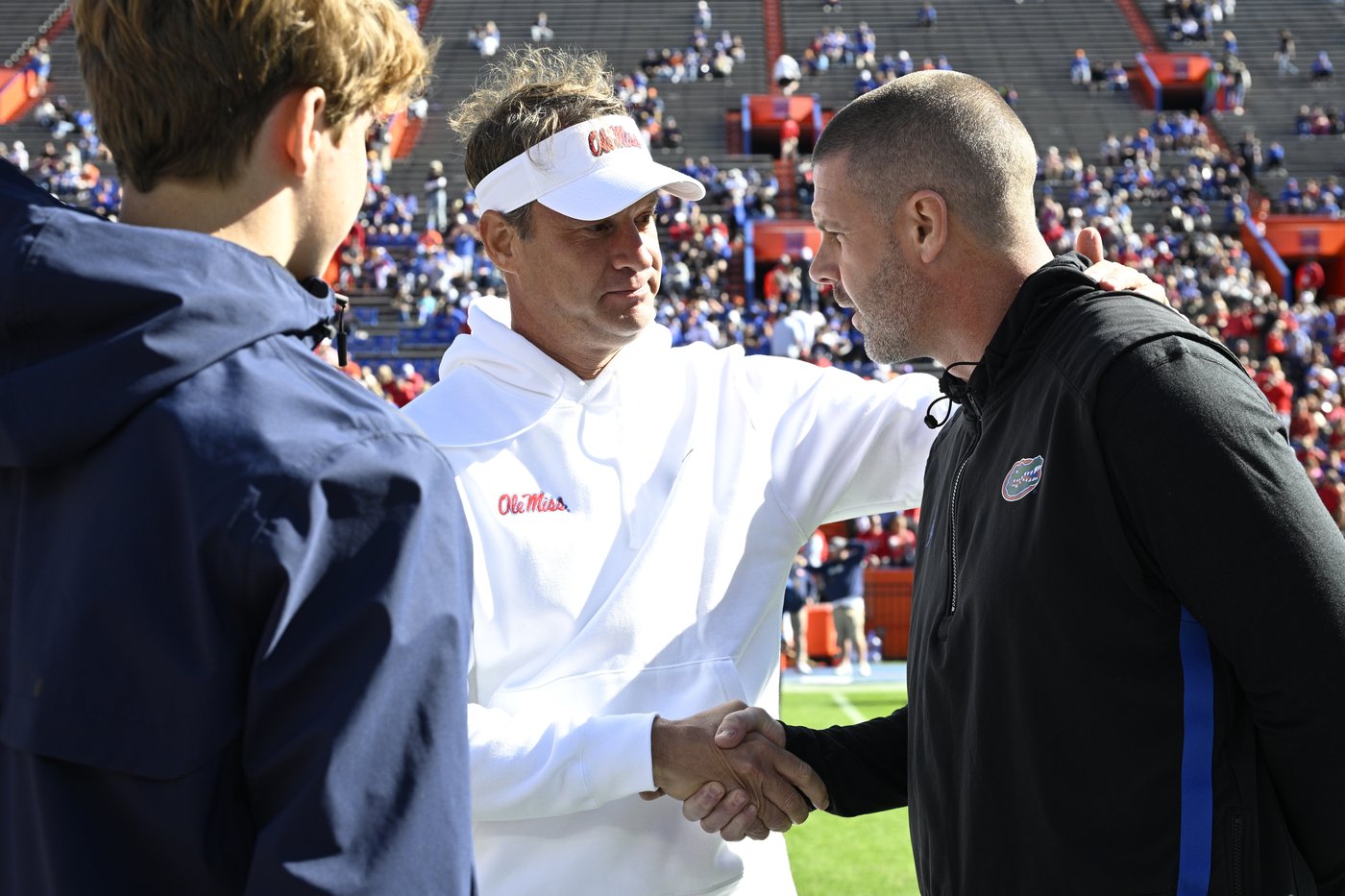 Ole Miss WR Tre Harris appears to injure his groin in his first game back in six weeks | iNFOnews.ca Ole Miss WR Tre Harris appears to injure his groin in his first game back in six weeks | iNFOnews.ca