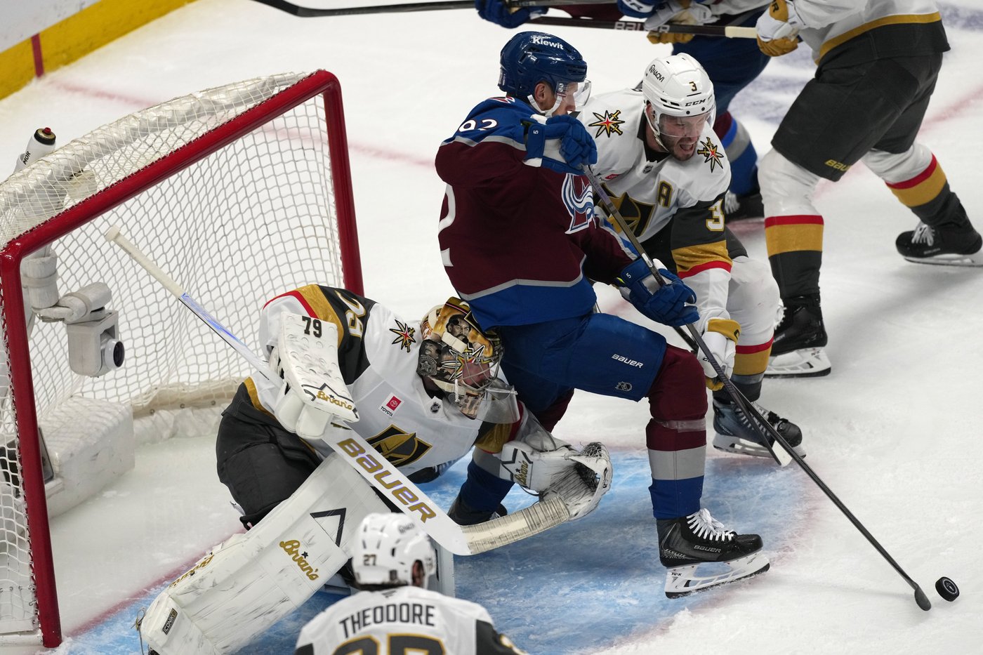 From hockey exile to playoff spark: Carter Hart’s new chapter with the Golden Knights | iNFOnews.ca From hockey exile to playoff spark: Carter Hart’s new chapter with the Golden Knights | iNFOnews.ca
