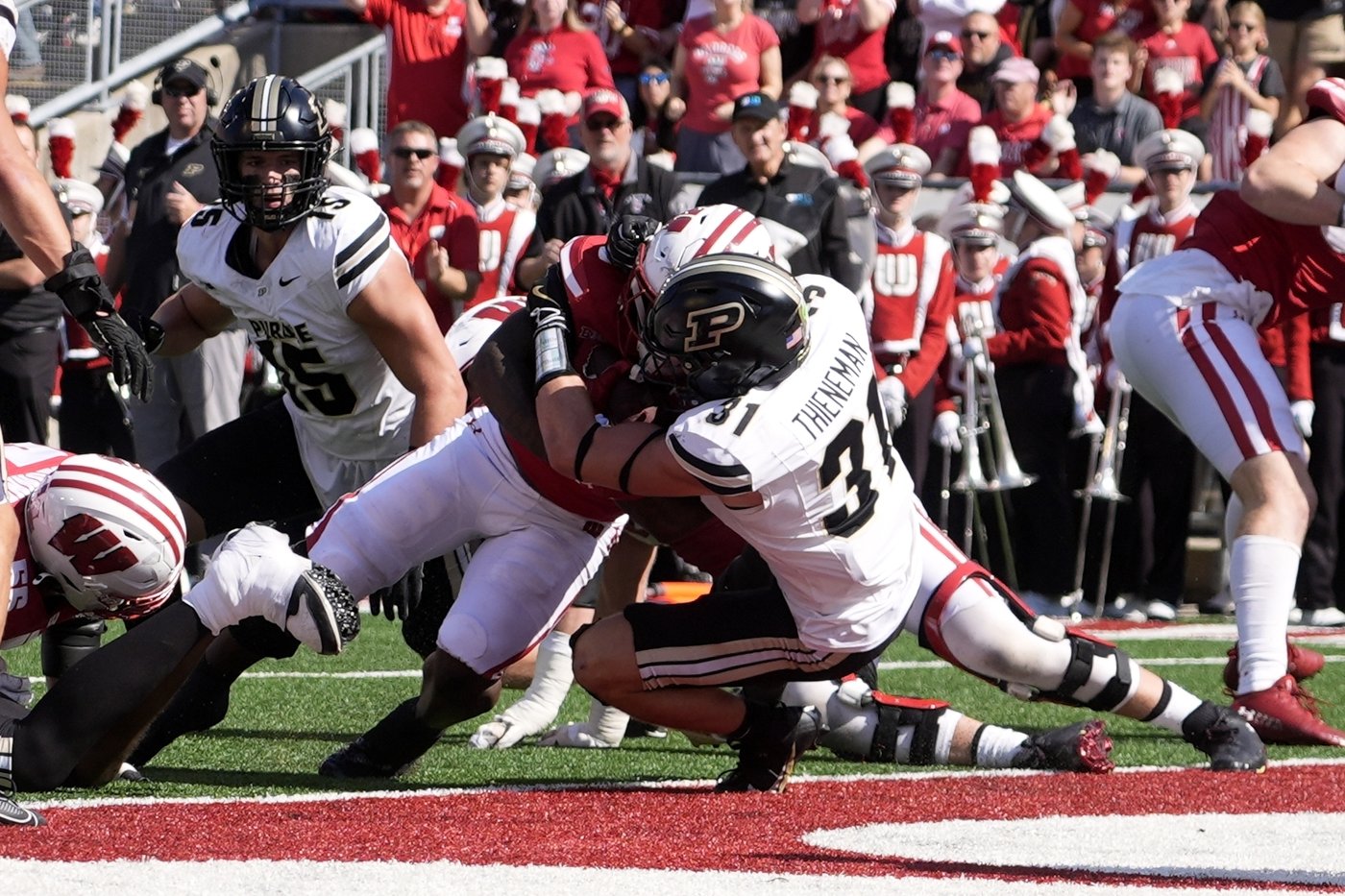 No. 23 Illinois hopes to avoid letdown against struggling Purdue | iNFOnews.ca No. 23 Illinois hopes to avoid letdown against struggling Purdue | iNFOnews.ca