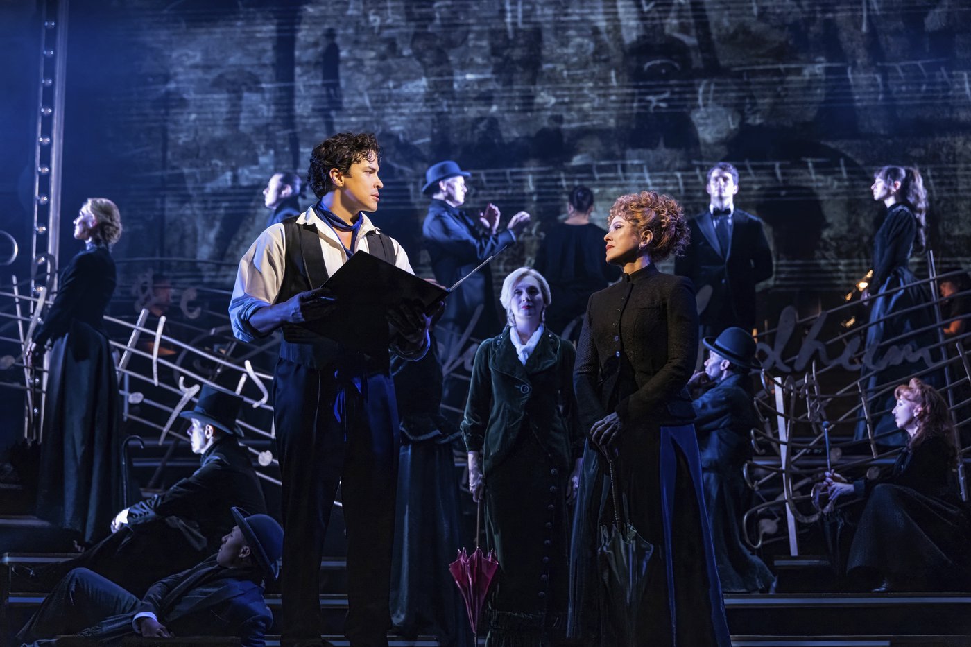 Cameron Mackintosh, one of the last great theater impresarios, has plans for stages everywhere | iNFOnews.ca