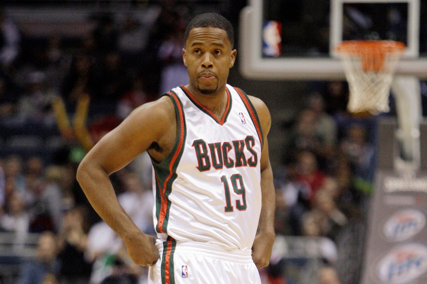 Who are Chauncey Billups, Terry Rozier and Damon Jones? A look at arrested NBA player and coaches | iNFOnews.ca Who are Chauncey Billups, Terry Rozier and Damon Jones? A look at arrested NBA player and coaches | iNFOnews.ca