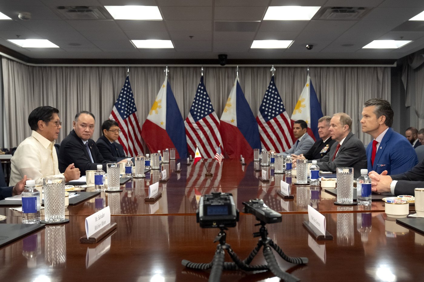Trump and Philippine leader plan to talk tariffs and China at the White House | iNFOnews.ca Trump and Philippine leader plan to talk tariffs and China at the White House | iNFOnews.ca