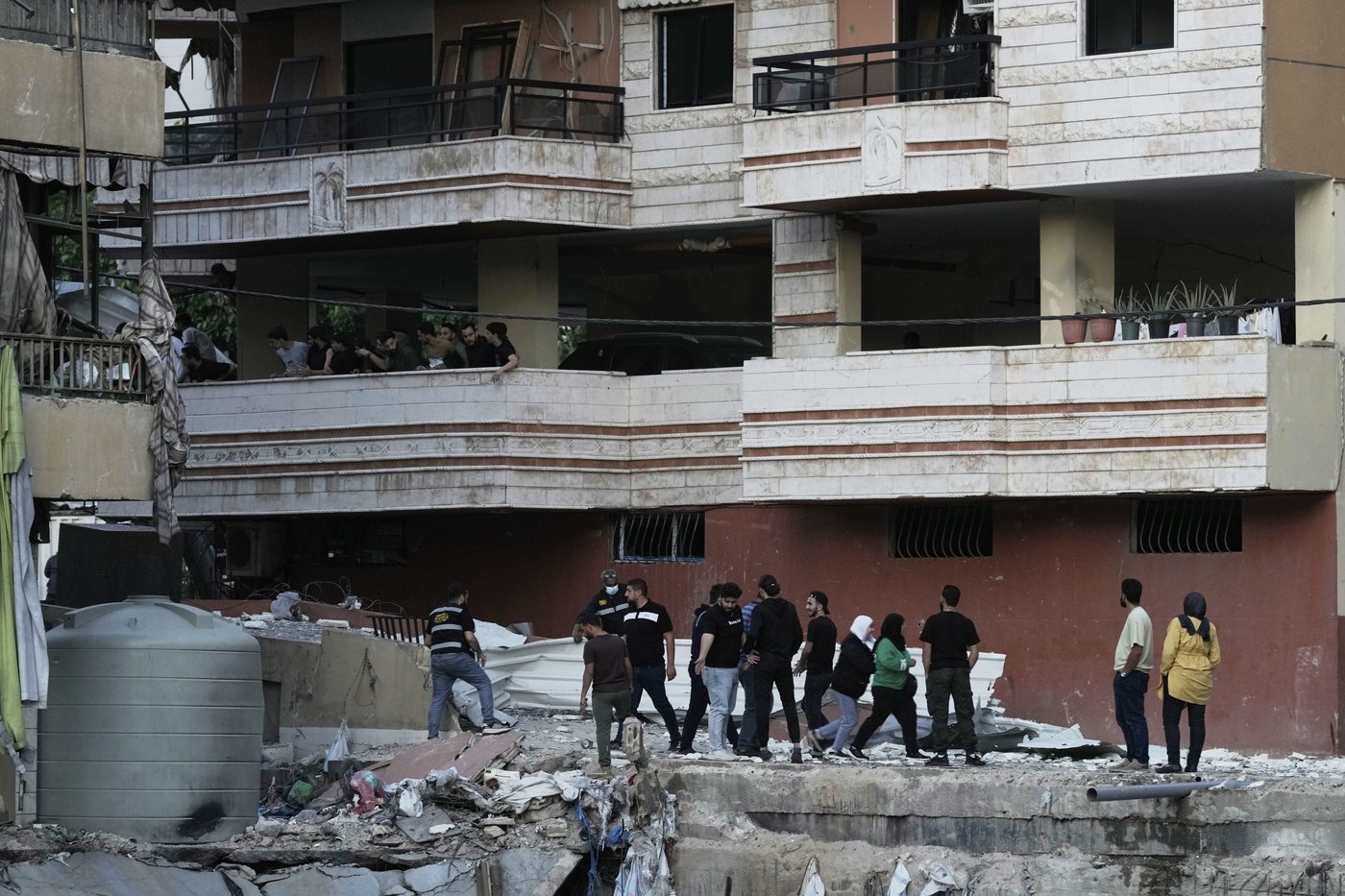 Israeli jets strike Beirut's southern suburbs for the third time since a ceasefire began | iNFOnews.ca